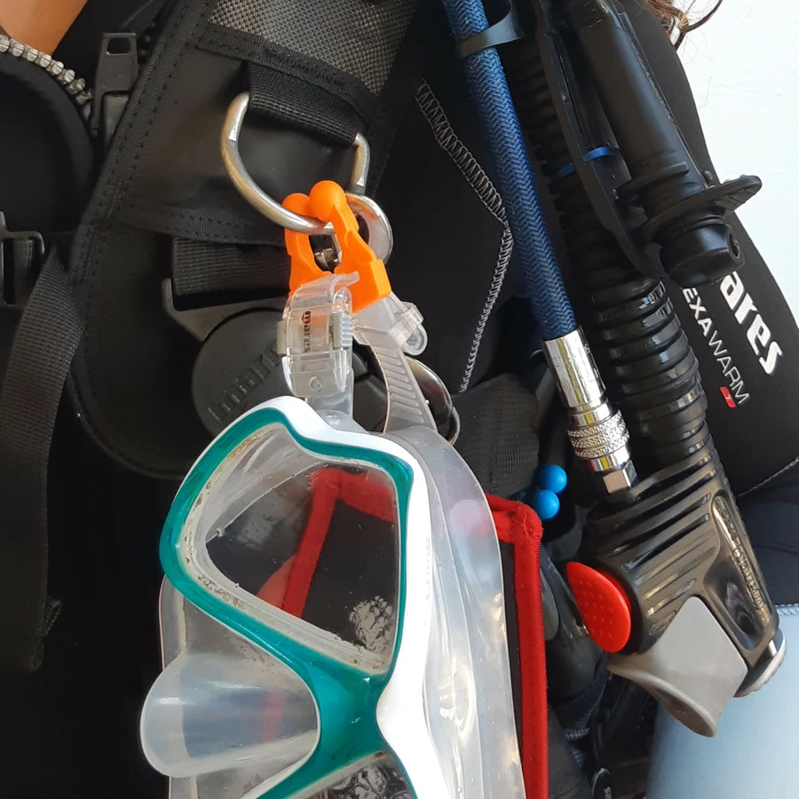 CLIP ON 4 CLIP ON – Image 4